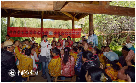 2014年“新孩子公益行”于泸沽湖达祖小学