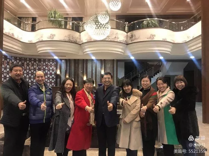 文章附图